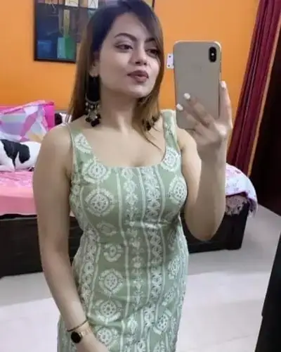 Call Girl in Akord